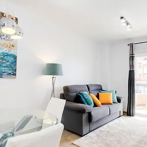Cozy Overlooking Estepona's Marina! Apartment
